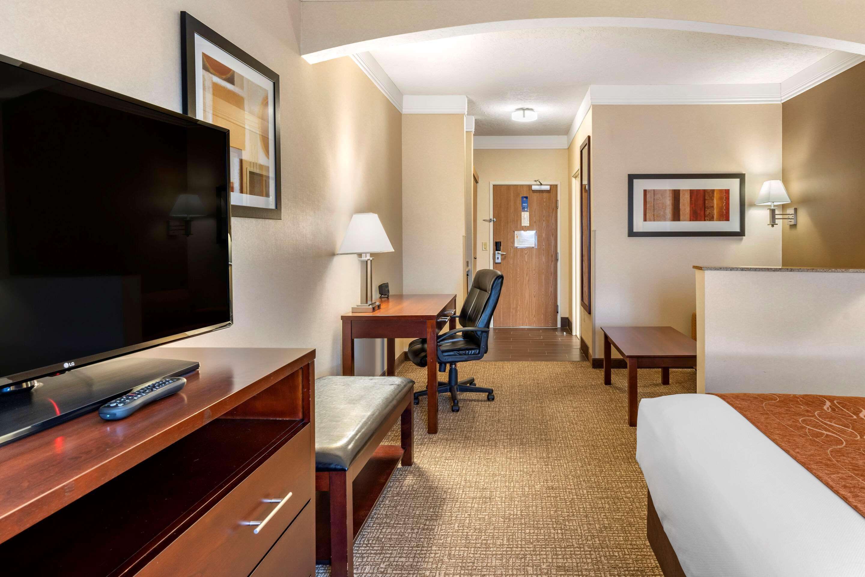 Comfort Suites Linn County Fairground And Expo Albany Extérieur photo