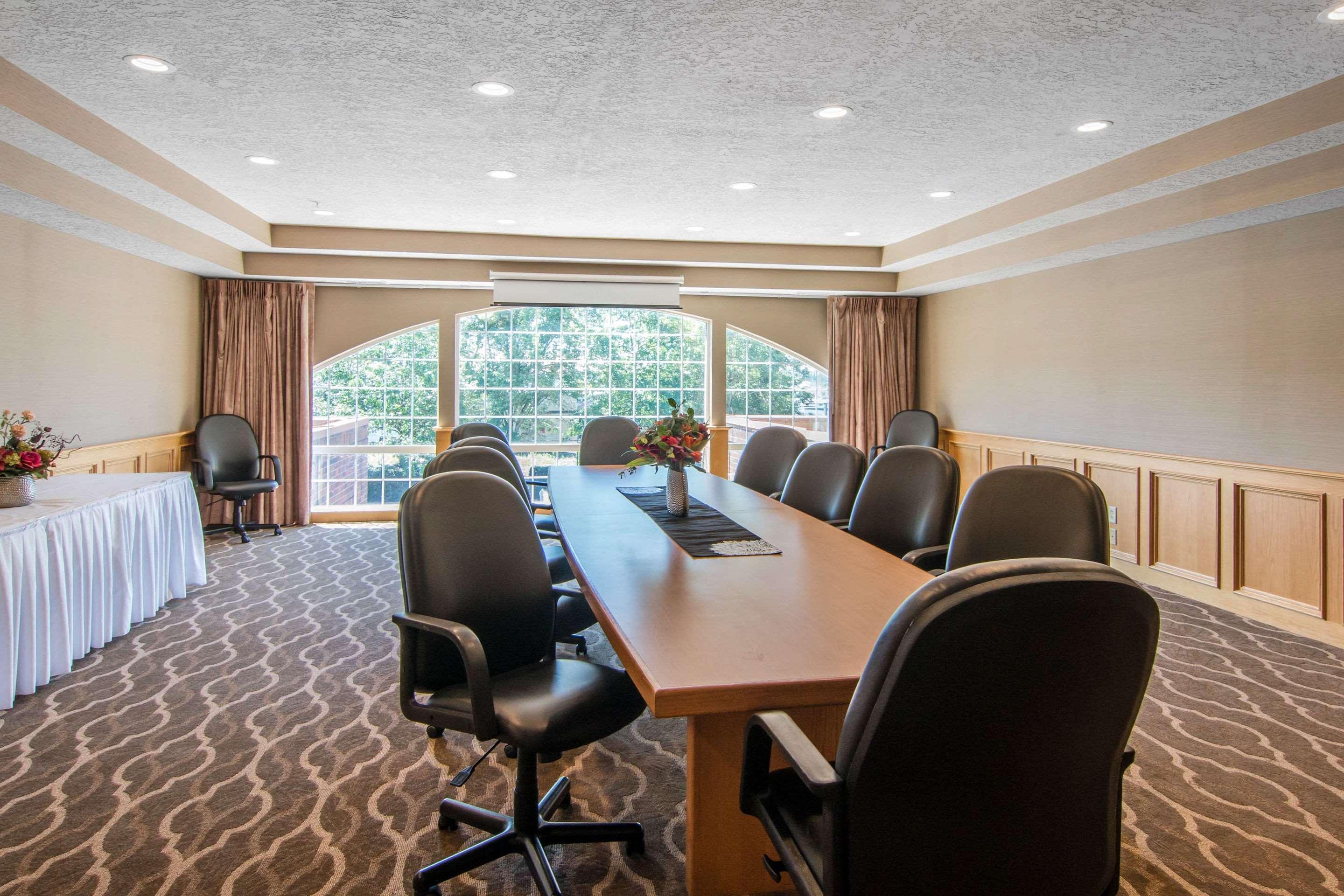 Comfort Suites Linn County Fairground And Expo Albany Extérieur photo