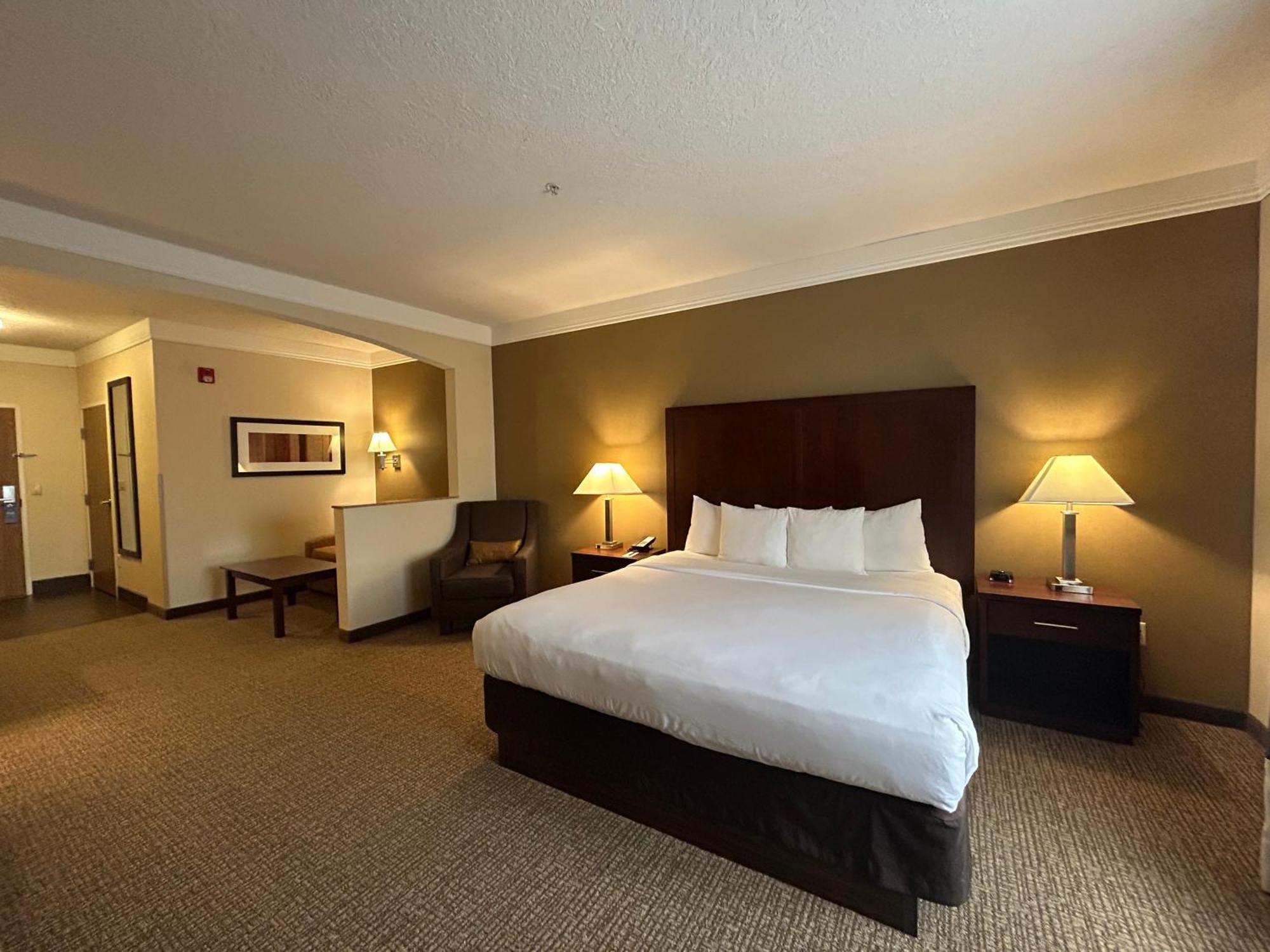 Comfort Suites Linn County Fairground And Expo Albany Extérieur photo